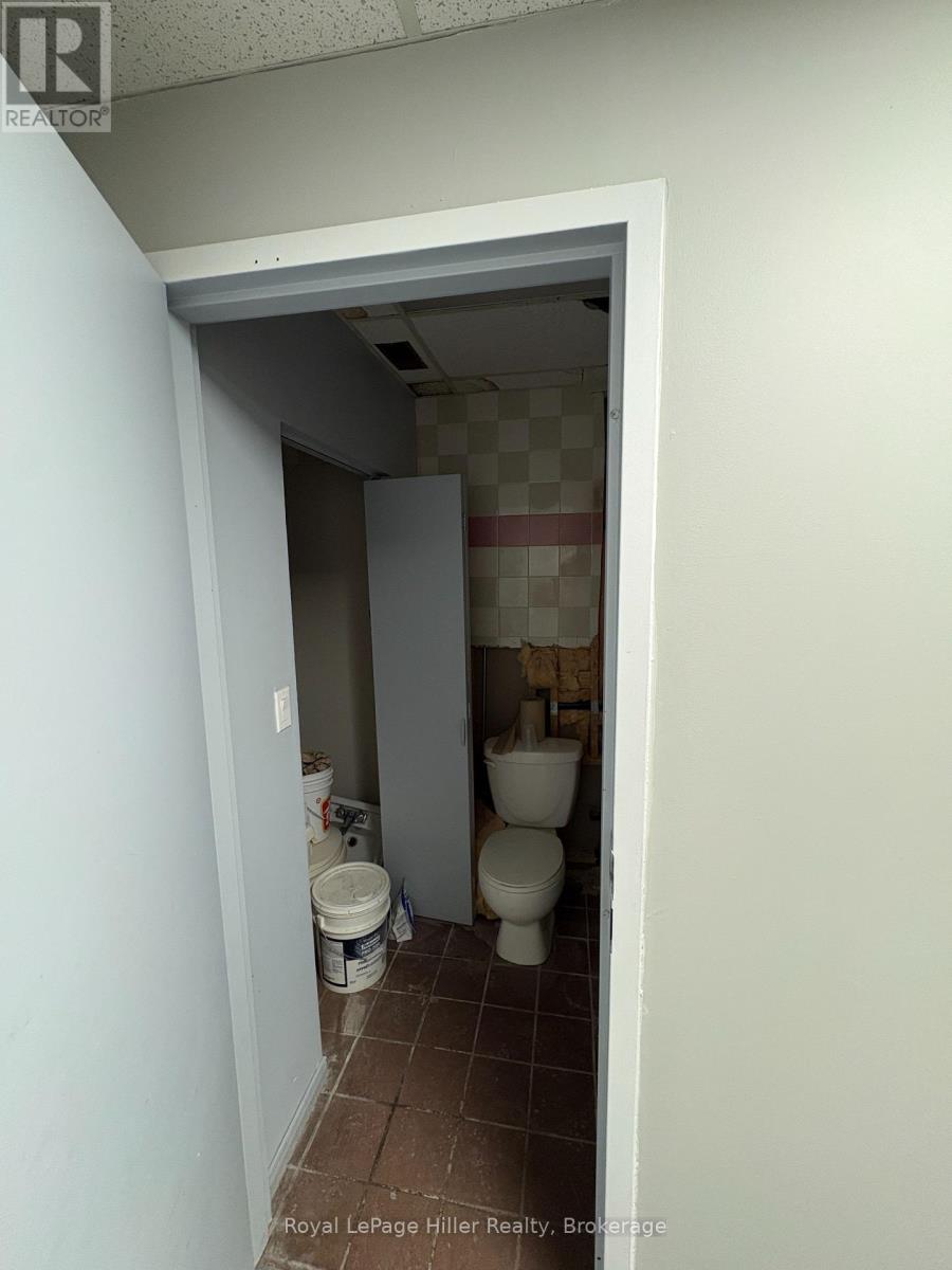 4 - 684 Ontario Street, Stratford, Ontario  N5A 3J7 - Photo 17 - X13174302