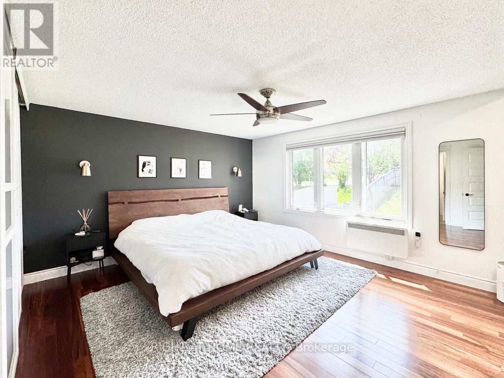 27 Doris Drive, Barrie, Ontario  L4N 5W2 - Photo 11 - S13184432
