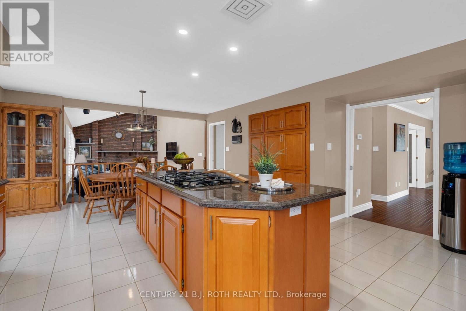 360 Codrington Street, Barrie, Ontario  L4M 1T2 - Photo 14 - S13185144