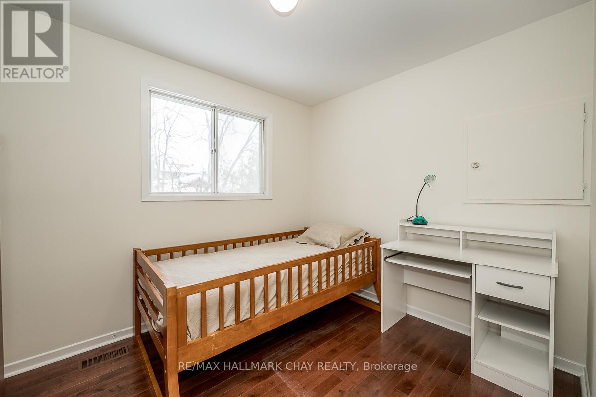 44 Belcourt Avenue, Barrie, Ontario  L4M 4E4 - Photo 21 - S13185828