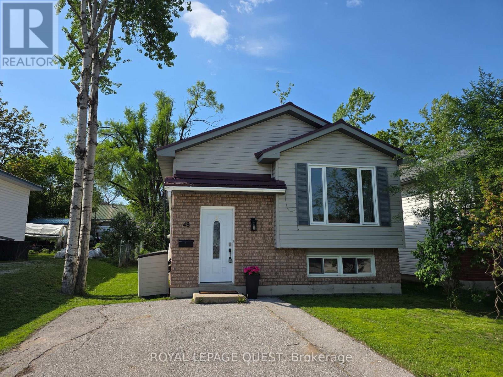 48 LOUISE LANE, Orillia, Ontario