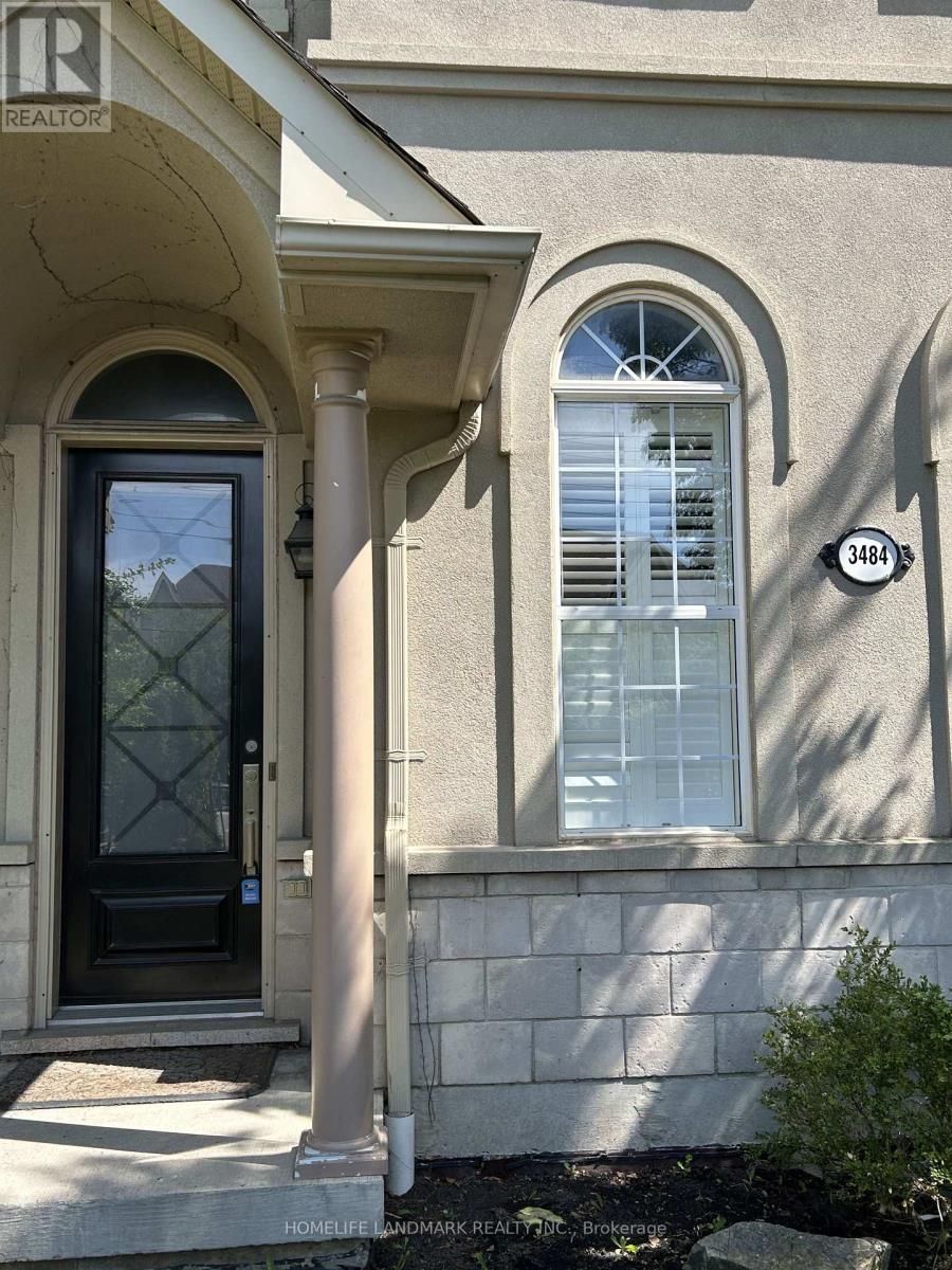 3484 Eglinton Avenue W, Mississauga, Ontario  L5M 7P4 - Photo 2 - W13183354