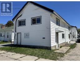 26 Connaught ST, Chapleau, Ontario