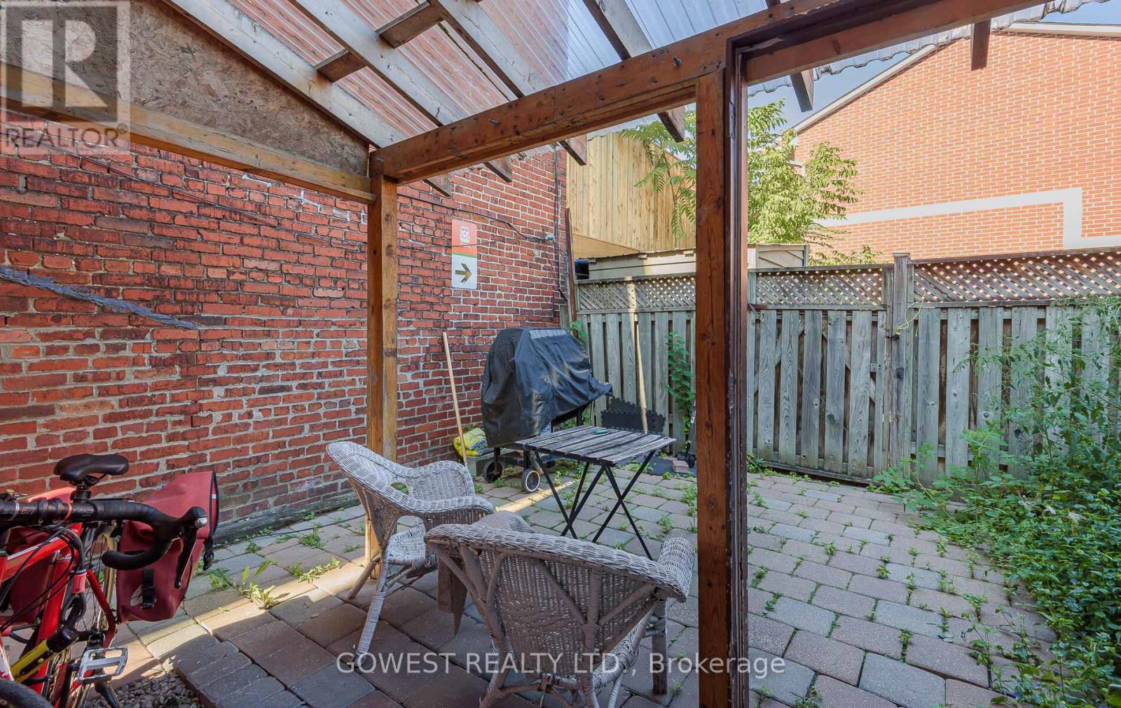 B - 1538 Dupont Street, Toronto, Ontario  M6P 4G7 - Photo 31 - W13184224