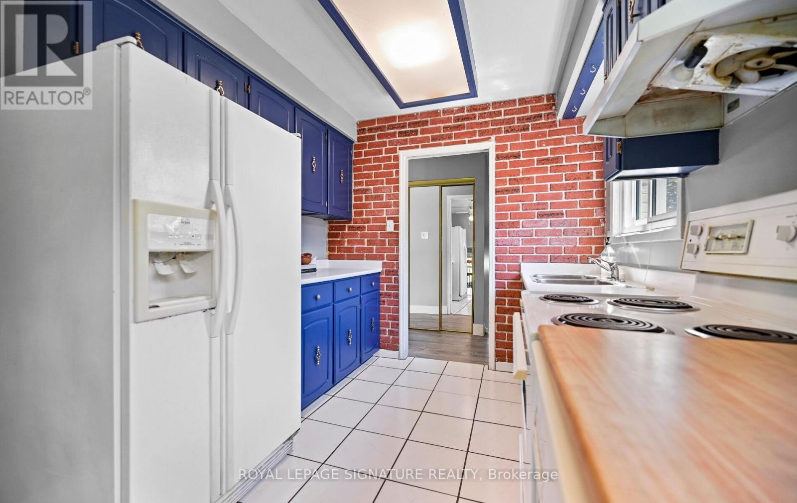 2959 Arvida Circle, Mississauga, Ontario L5N 1R6 - Photo 15 - W13184434