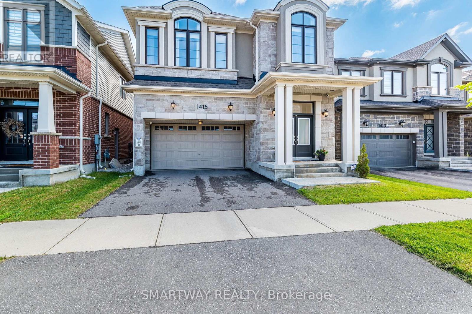 1415 Buckthorn Garden, Milton, Ontario  L9E 1P9 - Photo 2 - W13184438