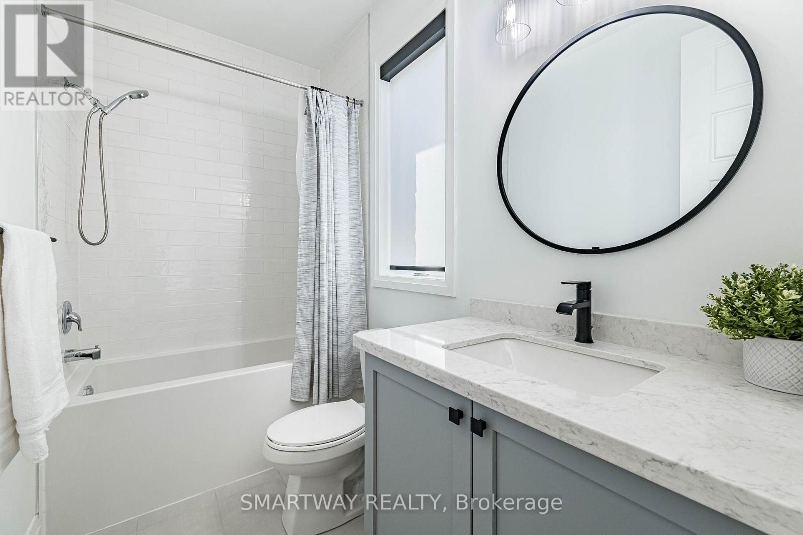 1415 Buckthorn Garden, Milton, Ontario  L9E 1P9 - Photo 37 - W13184438