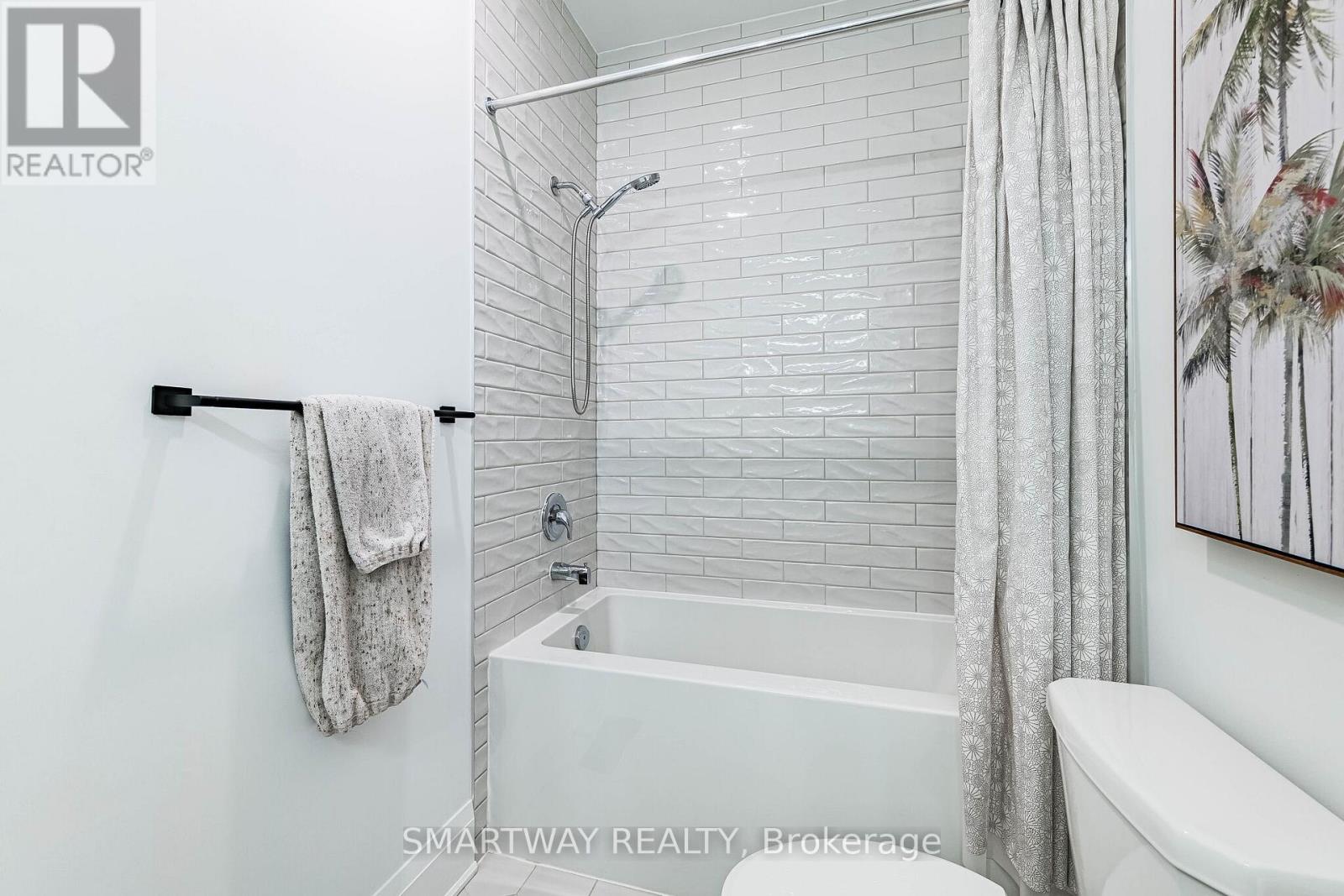 1415 Buckthorn Garden, Milton, Ontario  L9E 1P9 - Photo 44 - W13184438