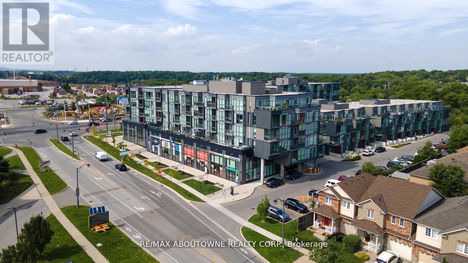 B217 - 5240 Dundas Street, Burlington, Ontario  L7L 0J7 - Photo 3 - W13184486