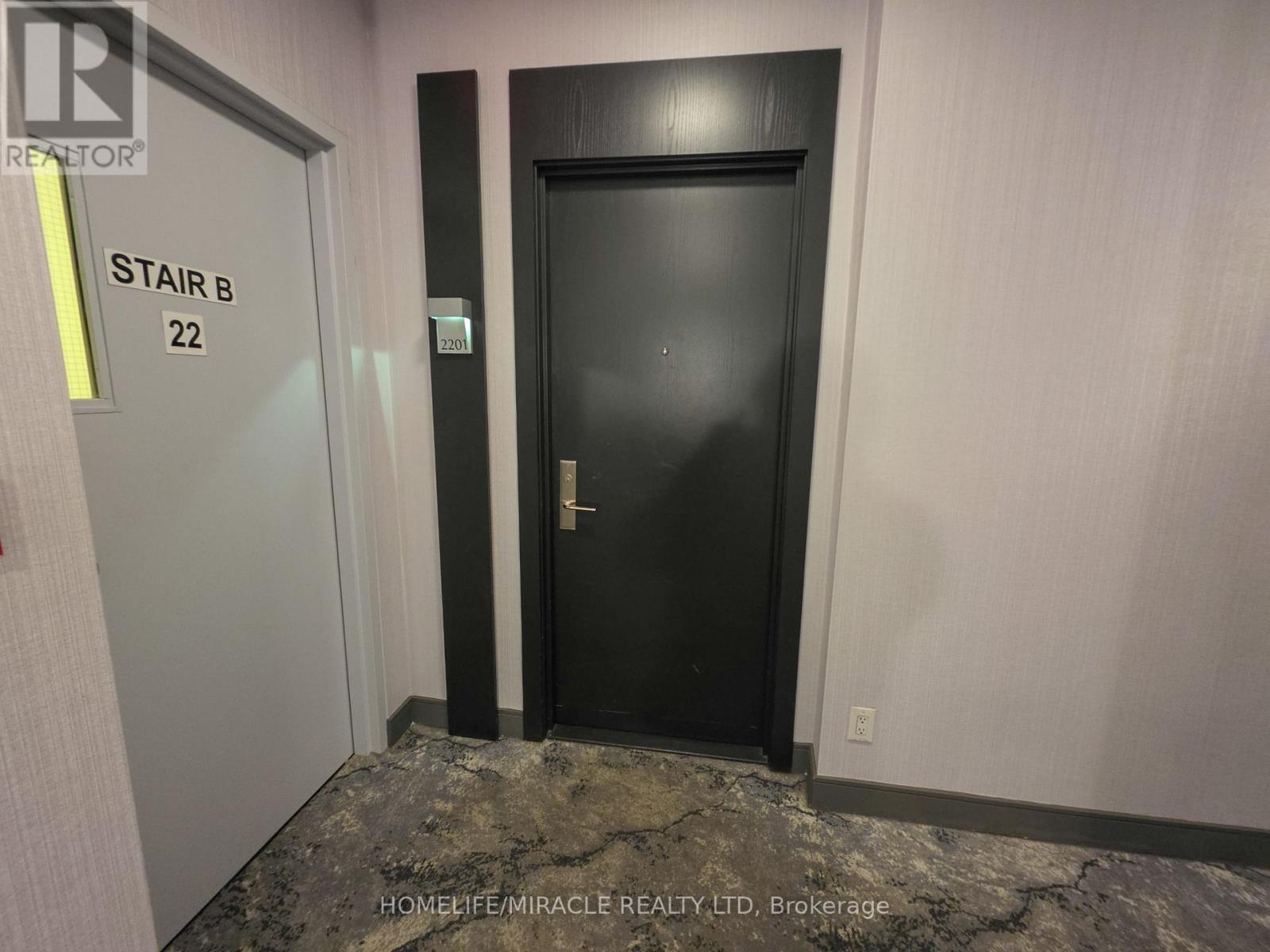 2201 - 80 Absolute Avenue, Mississauga, Ontario  L4Z 0A5 - Photo 4 - W13184516