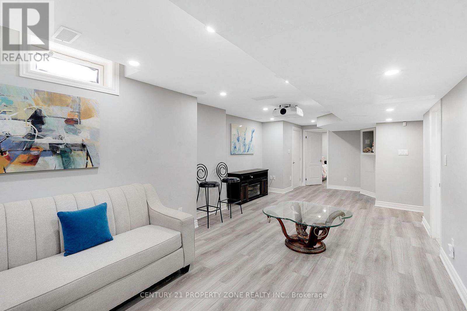 29 Oakmeadow Drive, Brampton, Ontario  L7A 2L9 - Photo 27 - W13184556