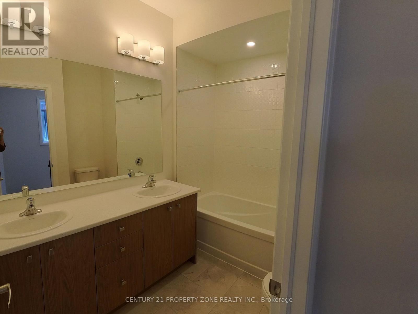 29 Boswell Drive, Brampton, Ontario  L6P 4R7 - Photo 17 - W13184624