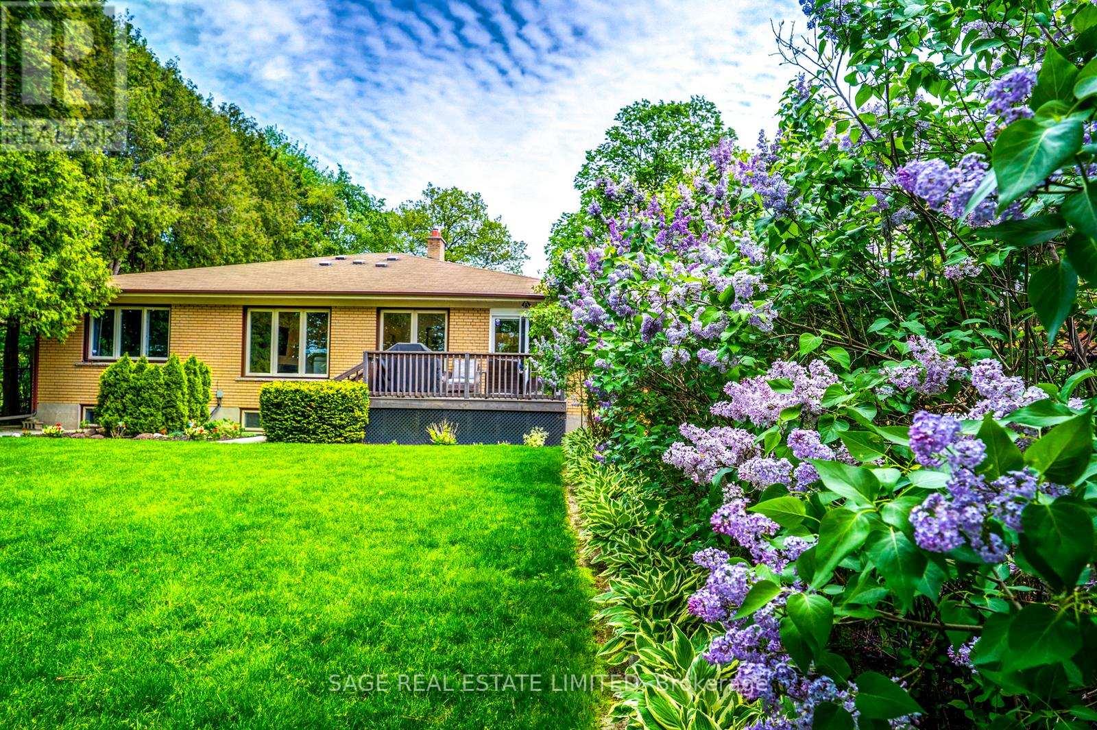 81 Decarie Circle, Toronto, Ontario M9B 3J1 - Photo 42 - W13184662