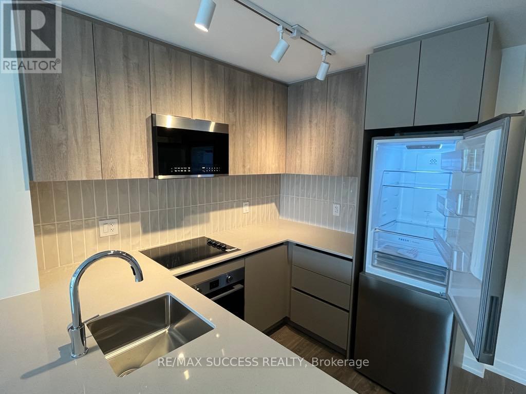 323 - 2485 Eglinton Avenue W, Mississauga, Ontario  L5M 2T1 - Photo 8 - W13184696
