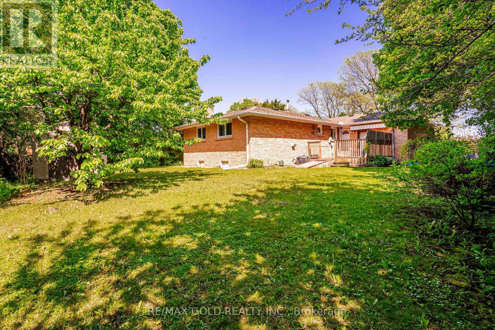 75 Mancroft Crescent, Brampton, Ontario  L6S 2V2 - Photo 35 - W13184802