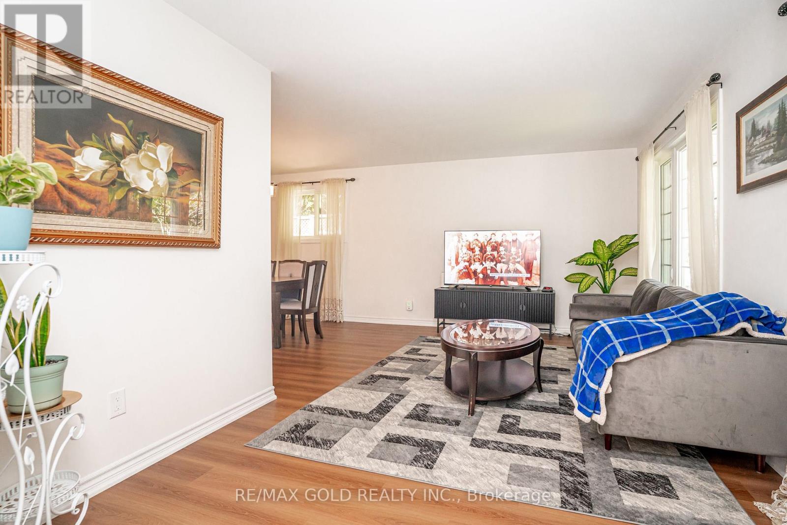75 Mancroft Crescent, Brampton, Ontario  L6S 2V2 - Photo 8 - W13184802