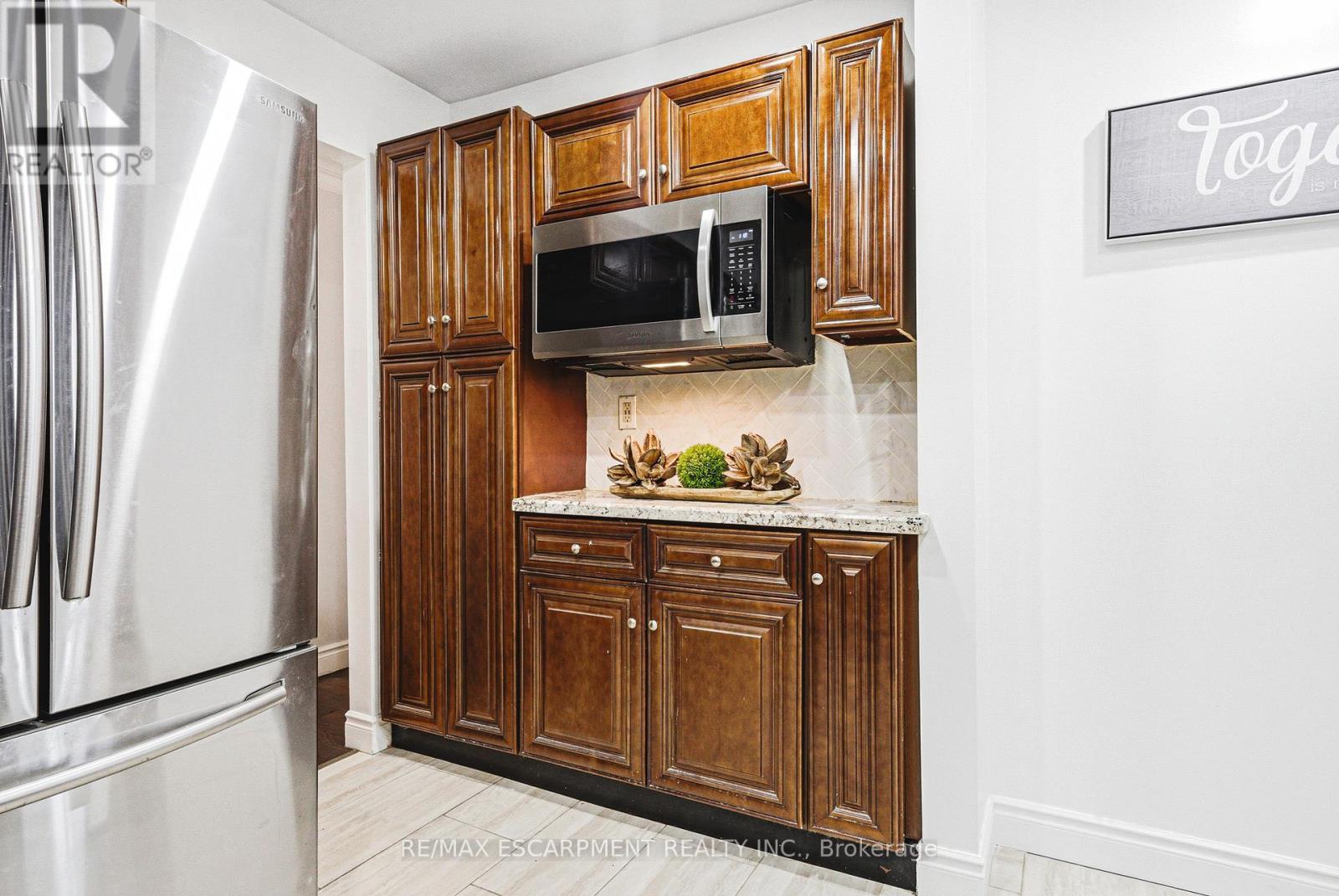 3217 Sovereign Road, Burlington, Ontario  L7M 2V7 - Photo 12 - W13185034