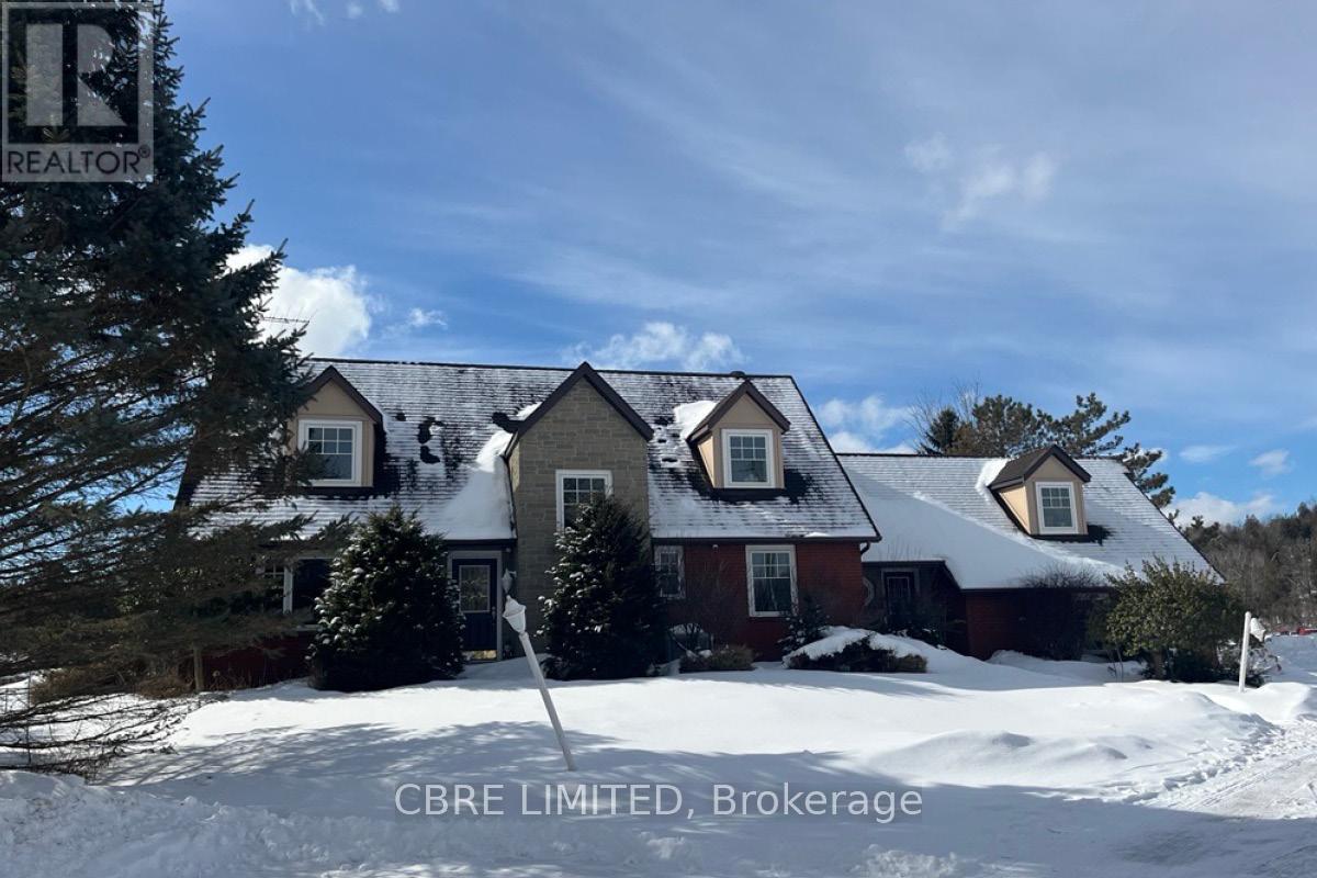 7372* Guelph Line, Milton, Ontario  L0P 1B0 - Photo 3 - W13185262