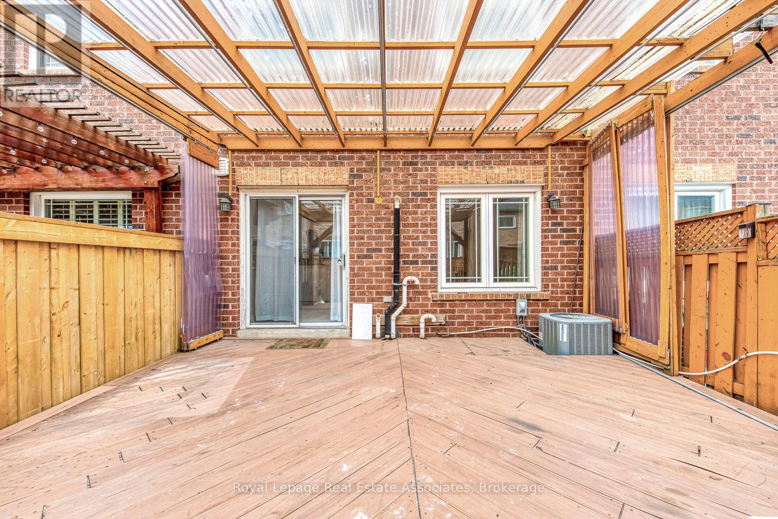 6978 Lisanne Court, Mississauga, Ontario  L5N 6Z7 - Photo 44 - W13185324