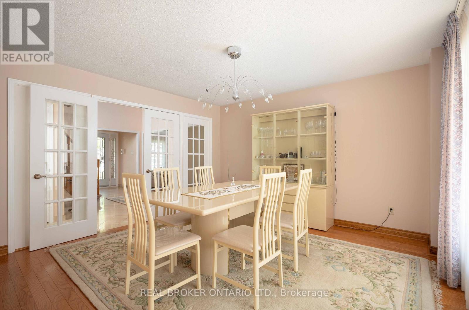 1128 Mayfair Road, Oakville, Ontario  L6M 1G8 - Photo 13 - W13185590