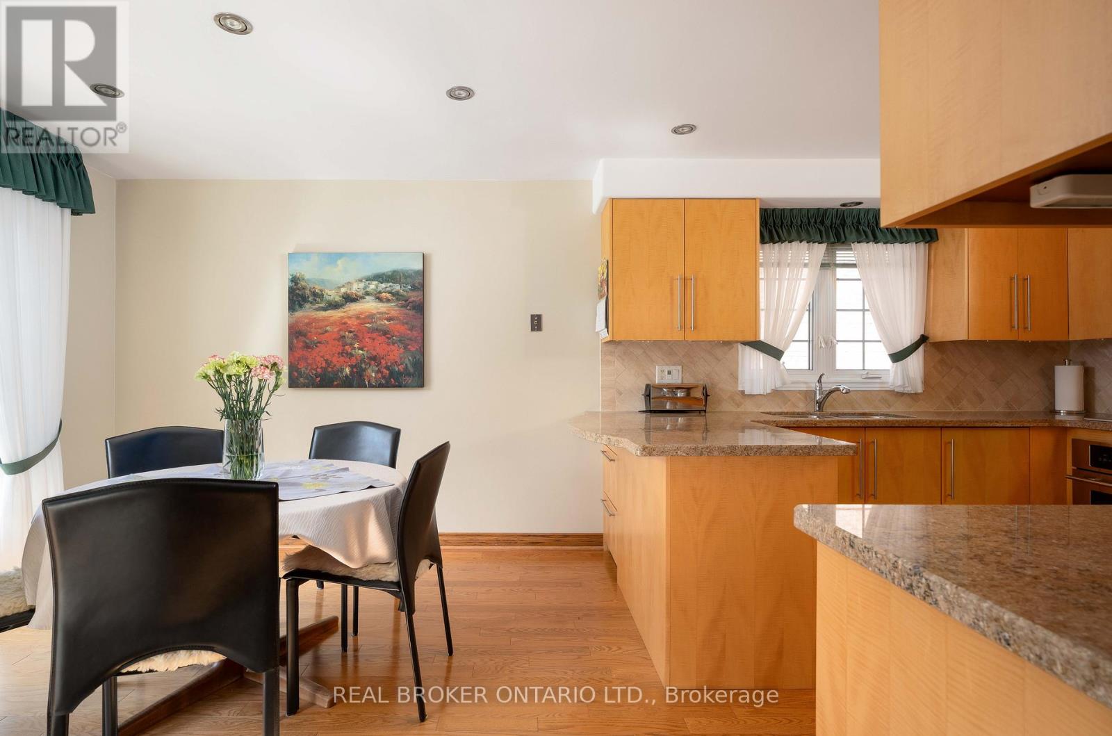 1128 Mayfair Road, Oakville, Ontario  L6M 1G8 - Photo 14 - W13185590