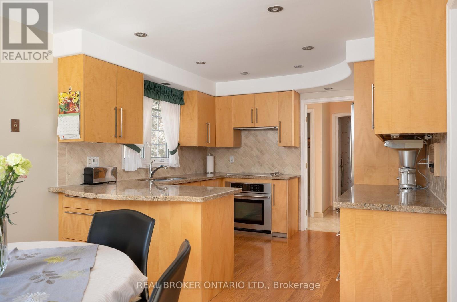 1128 Mayfair Road, Oakville, Ontario  L6M 1G8 - Photo 15 - W13185590