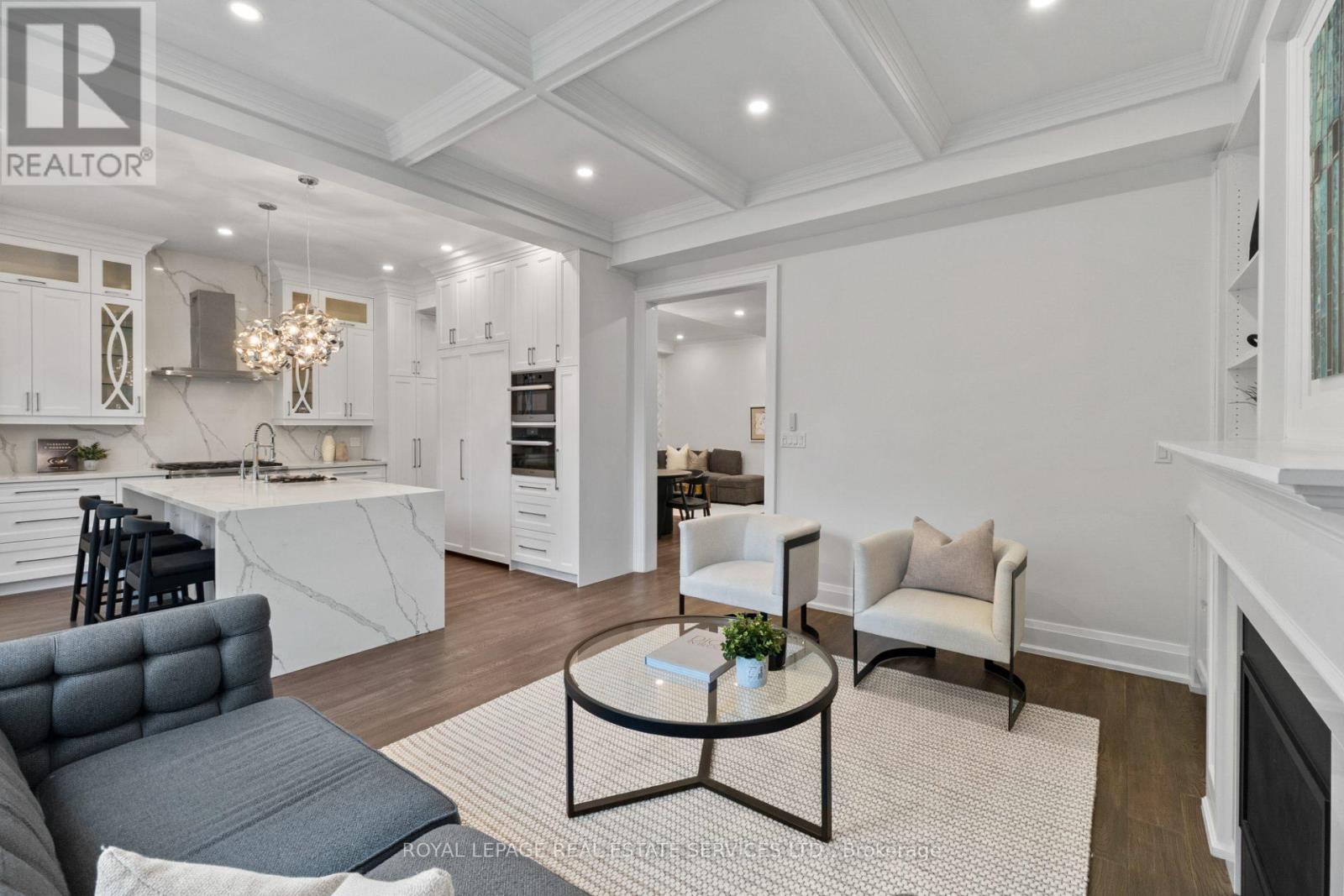 5 Kirk Bradden Avenue W, Toronto, Ontario  M8Y 2G1 - Photo 13 - W13185640