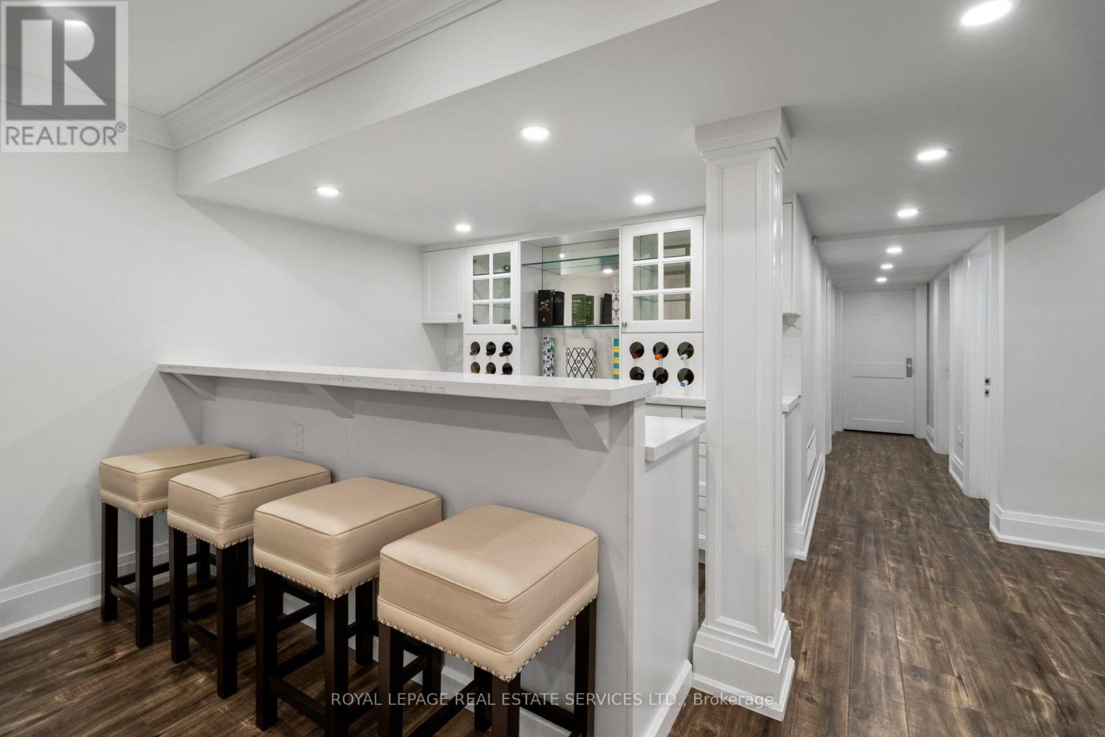 5 Kirk Bradden Avenue W, Toronto, Ontario  M8Y 2G1 - Photo 35 - W13185640
