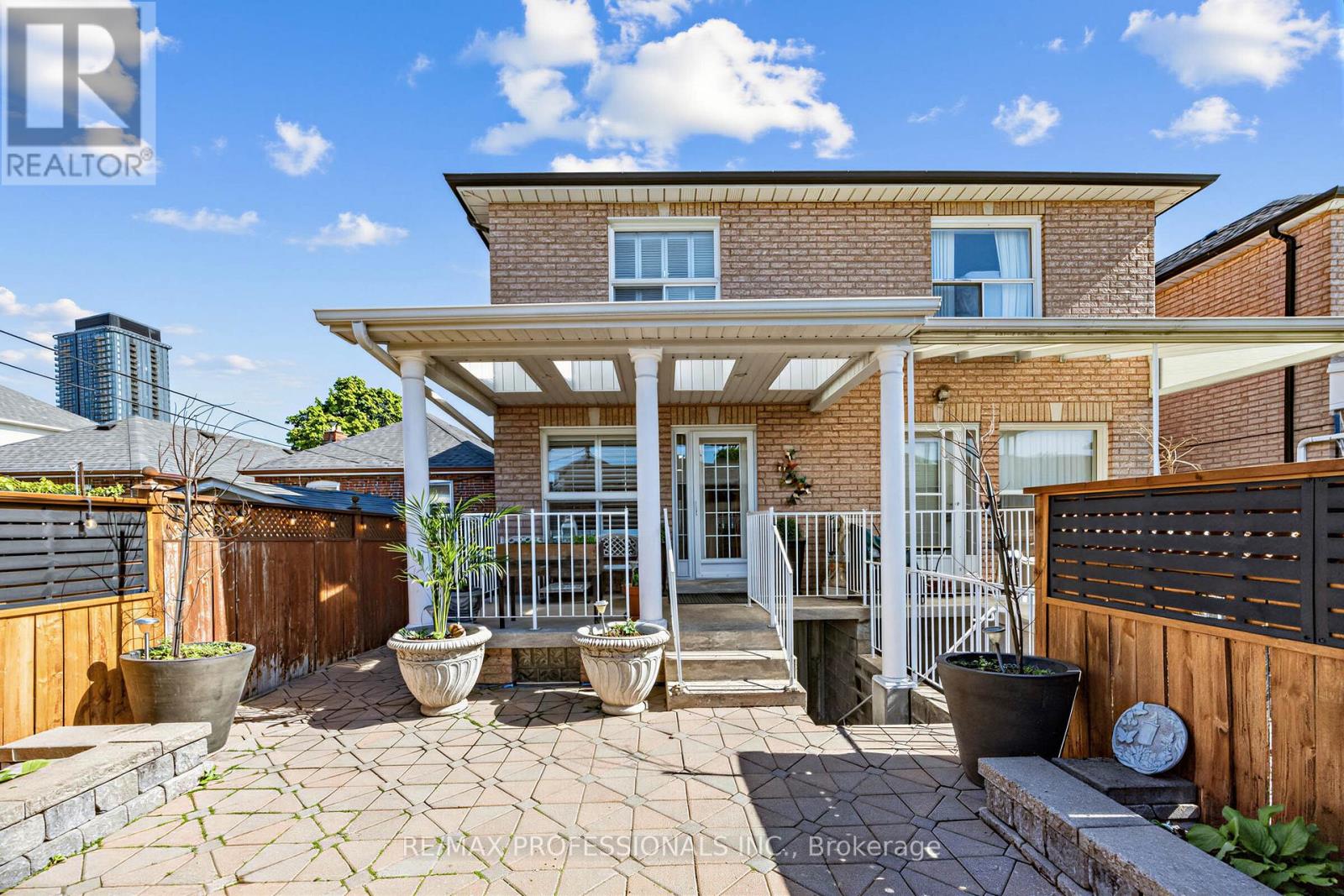 96 Brandon Avenue, Toronto, Ontario  M6H 2E1 - Photo 28 - W13186048