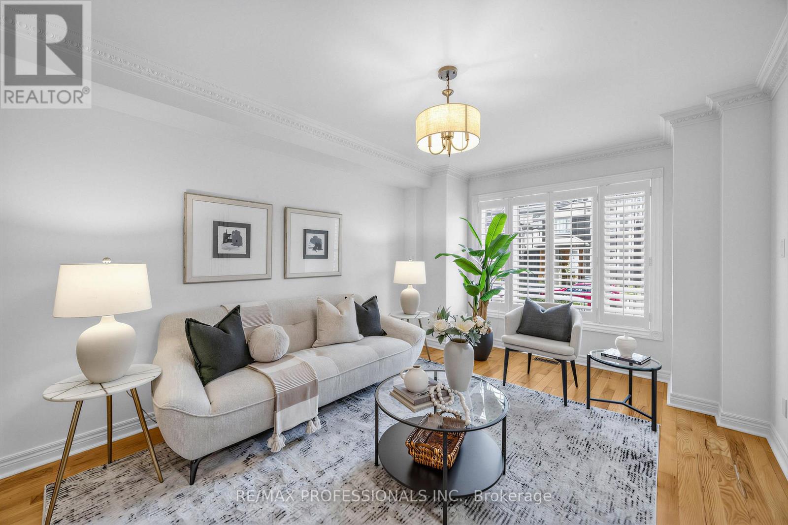 96 Brandon Avenue, Toronto, Ontario  M6H 2E1 - Photo 4 - W13186048