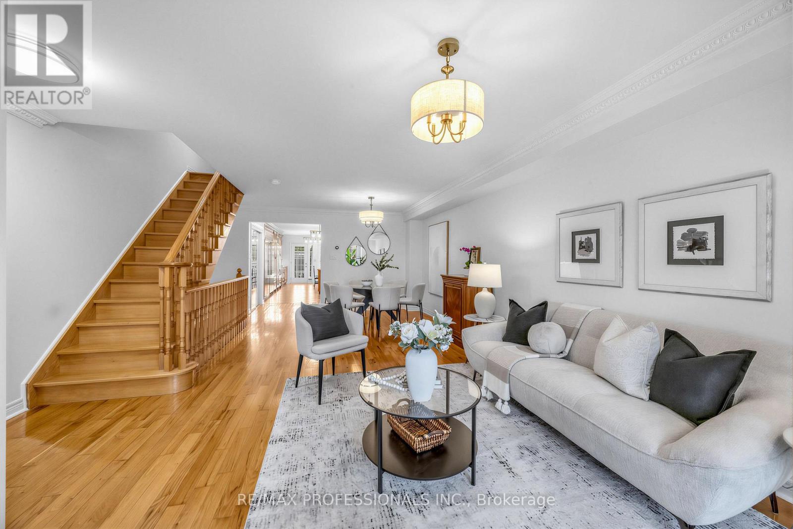 96 Brandon Avenue, Toronto, Ontario  M6H 2E1 - Photo 5 - W13186048
