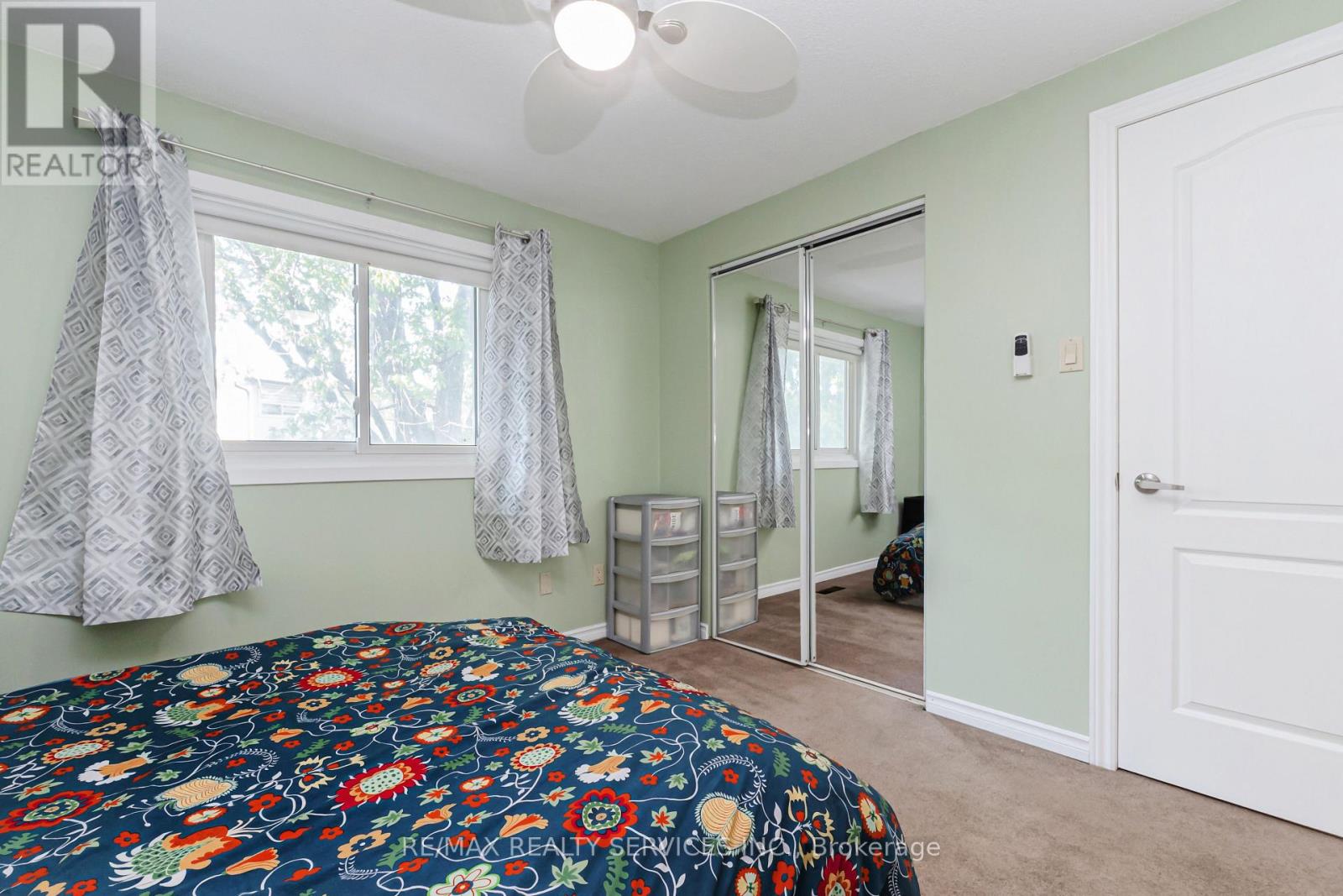 129 Salisbury Circle, Brampton, Ontario  L6V 2Z4 - Photo 21 - W13186054