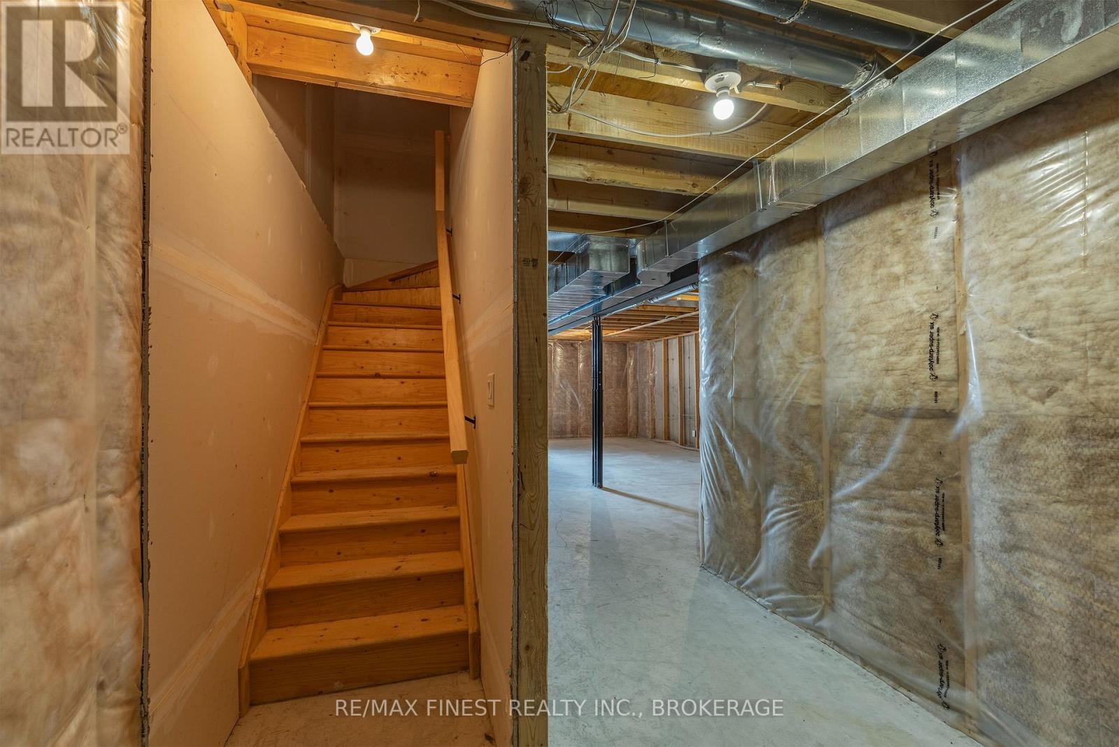 921 Blossom Street, Kingston, Ontario  K7P 0N2 - Photo 37 - X13186156