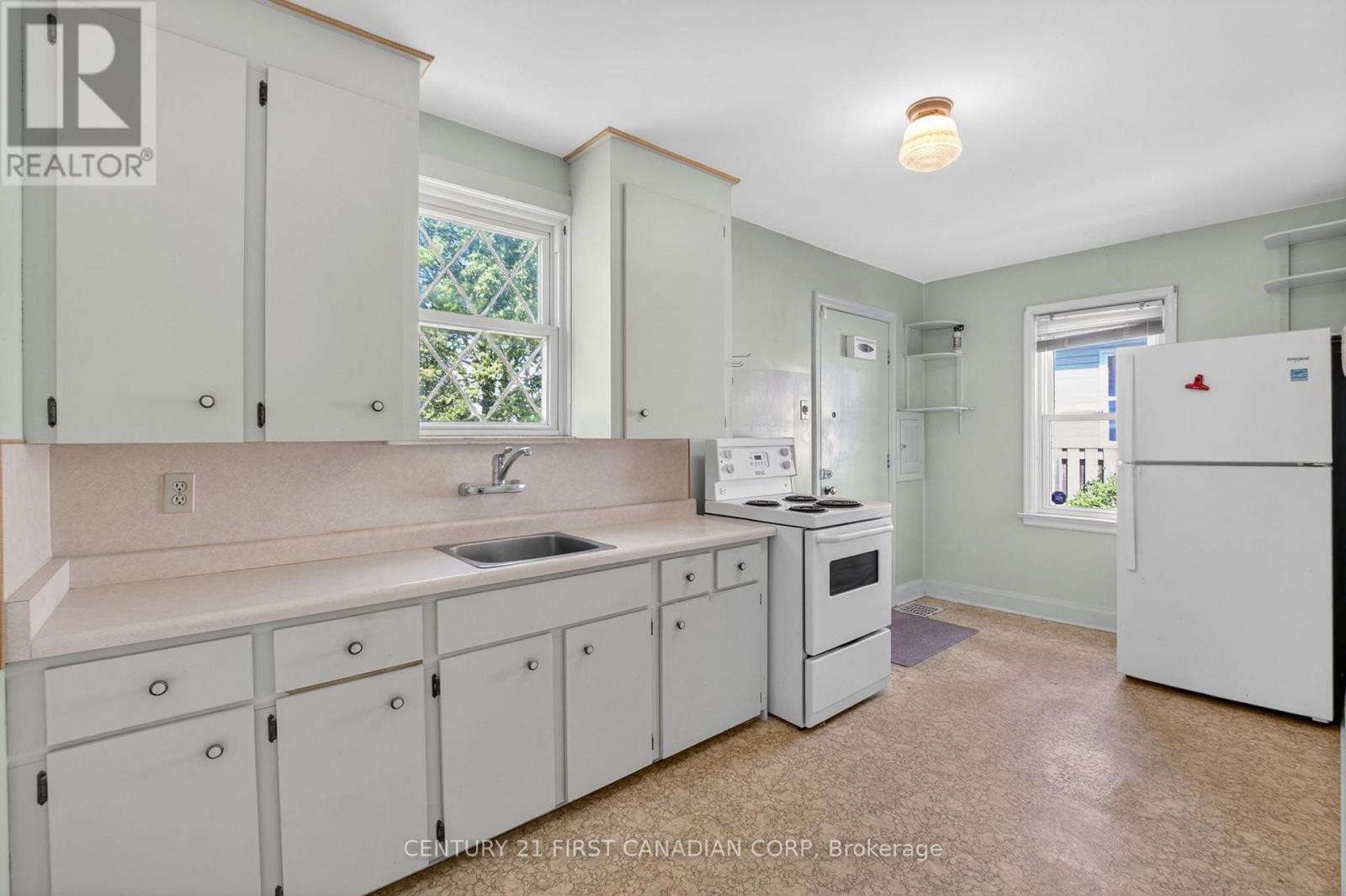 261 Short Avenue, London East, Ontario  N5W 1W3 - Photo 8 - X13186764