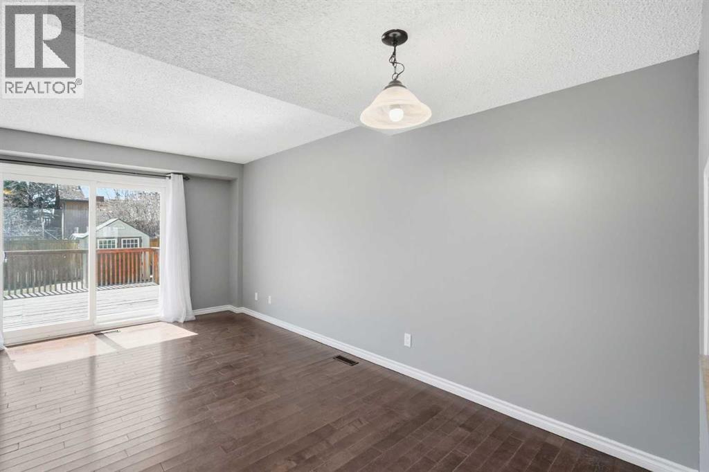 55 Templegreen Drive Ne, Calgary, Alberta  T1Y 4Z1 - Photo 13 - A2305565