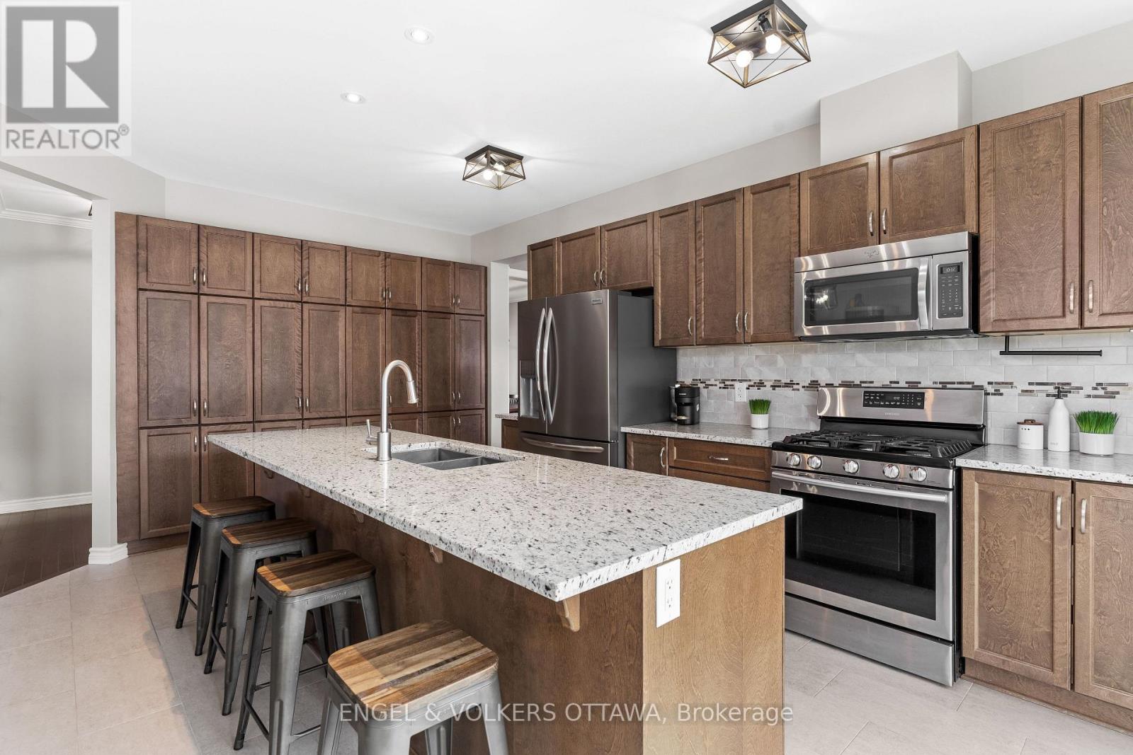 56 Settlement Lane, Russell, Ontario  K4R 0A4 - Photo 11 - X13186366