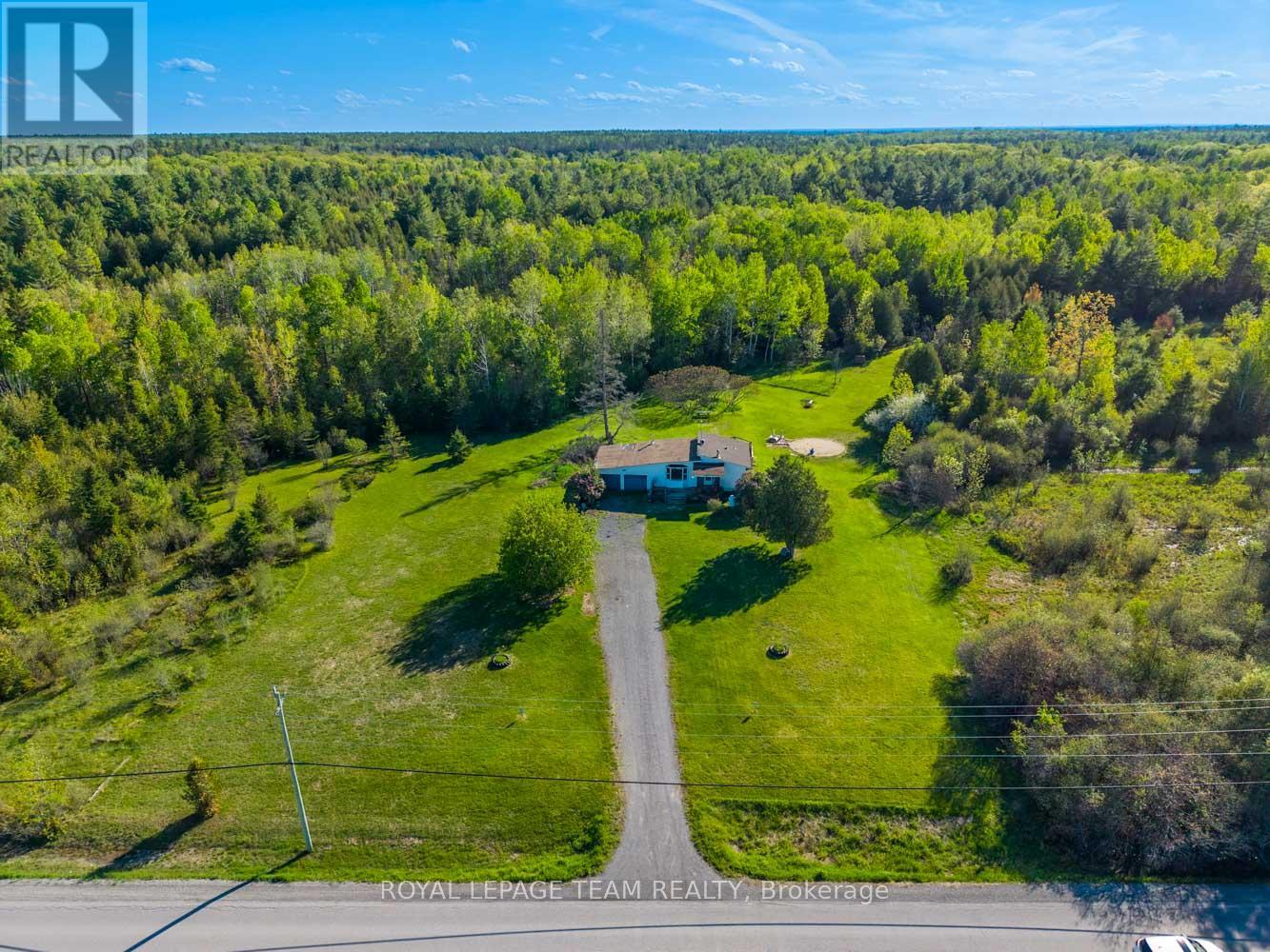 663 Beavertail Road, Ottawa, Ontario  K0A 1L0 - Photo 19 - X13186436