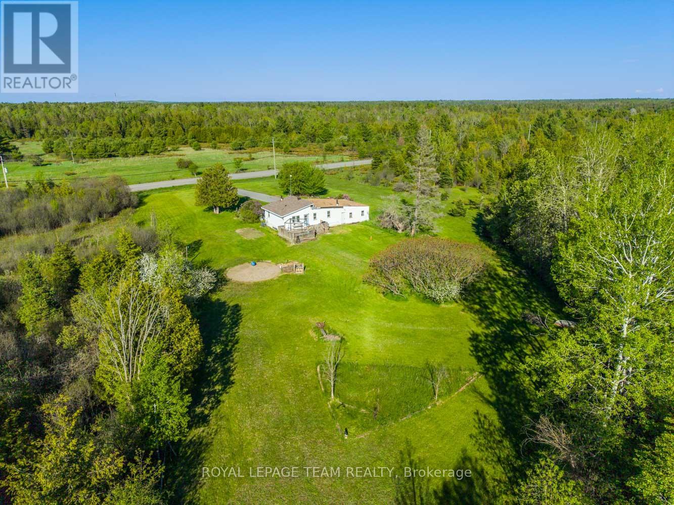 663 Beavertail Road, Ottawa, Ontario  K0A 1L0 - Photo 25 - X13186436