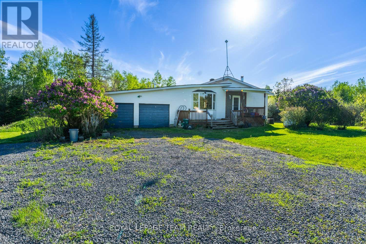 663 Beavertail Road, Ottawa, Ontario  K0A 1L0 - Photo 4 - X13186436