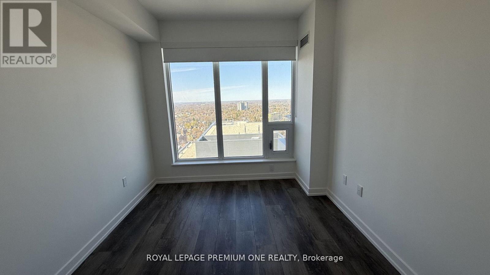 2414 - 15 Wellington Street S, Kitchener, Ontario  N2G 0E4 - Photo 24 - X13184454