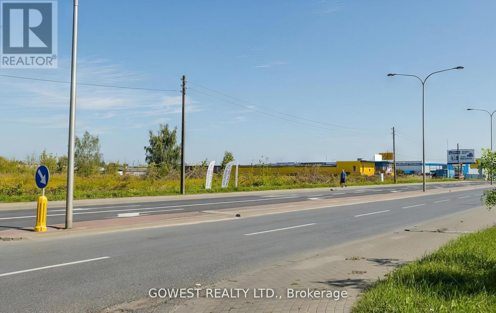 N/a Szyszkowa Street, Warsaw -Poland, Ontario    - Photo 5 - X13185076