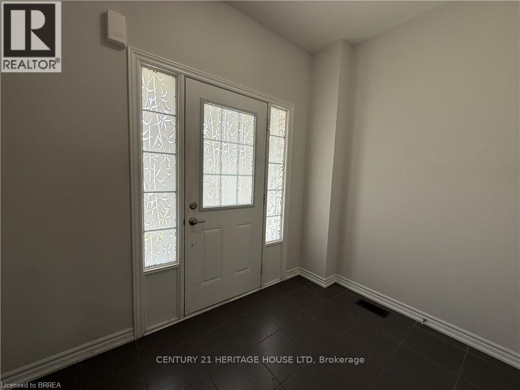 164 Bilanski Farm Road E, Brantford, Ontario  N3S 0J4 - Photo 3 - X13185242