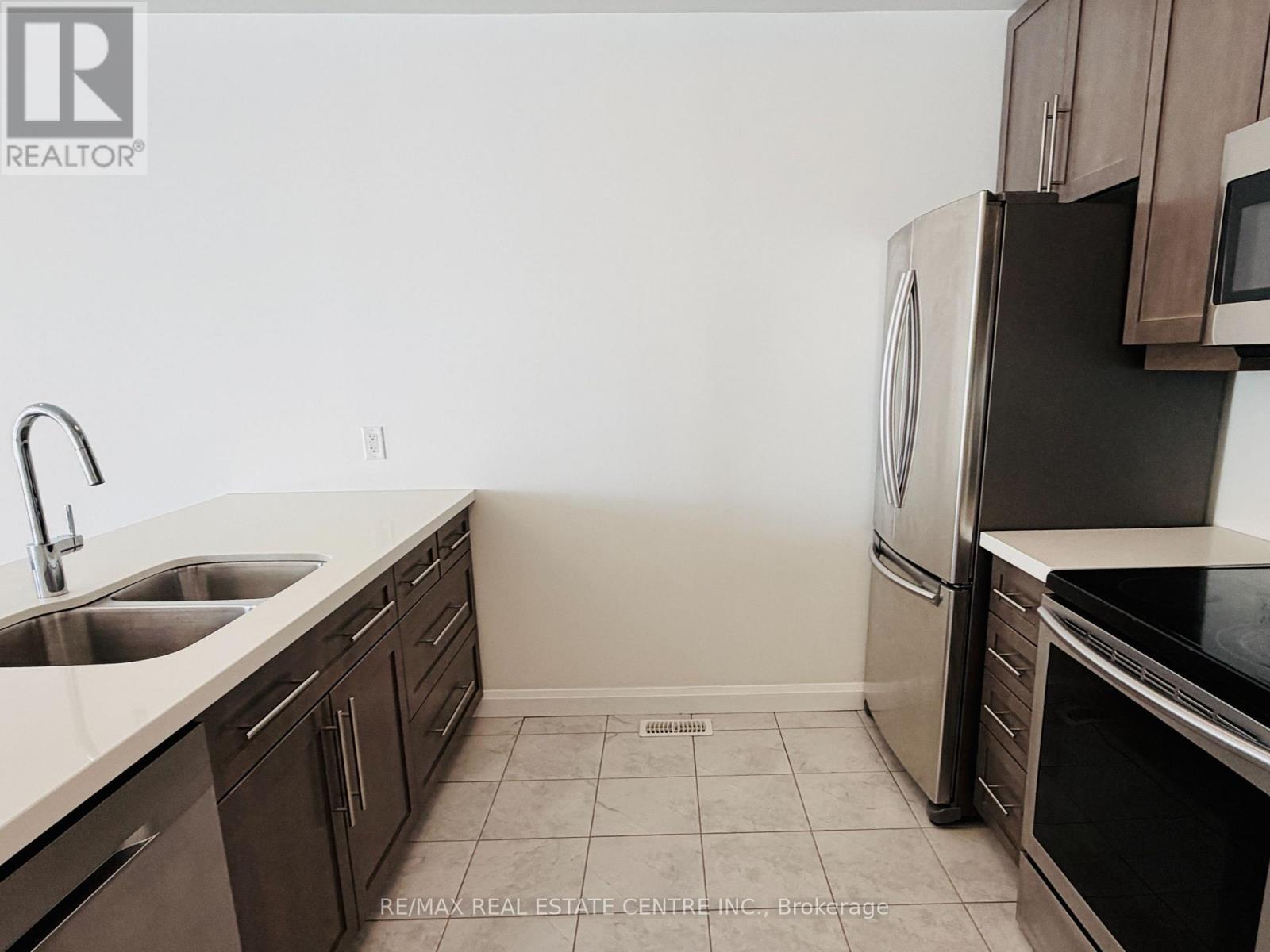 23 - 1169 Garner Road E, Hamilton, Ontario  L9G 0G8 - Photo 6 - X13185322