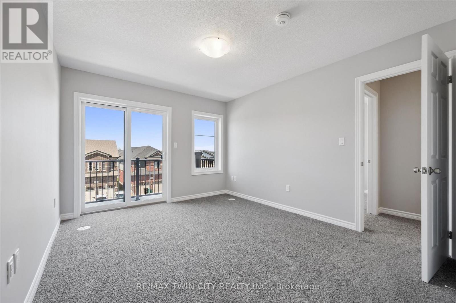 9 Lomond Lane, Kitchener, Ontario  N2R 0T6 - Photo 31 - X13185642