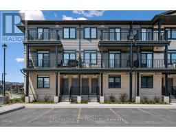 9 LOMOND LANE, Kitchener, Ontario