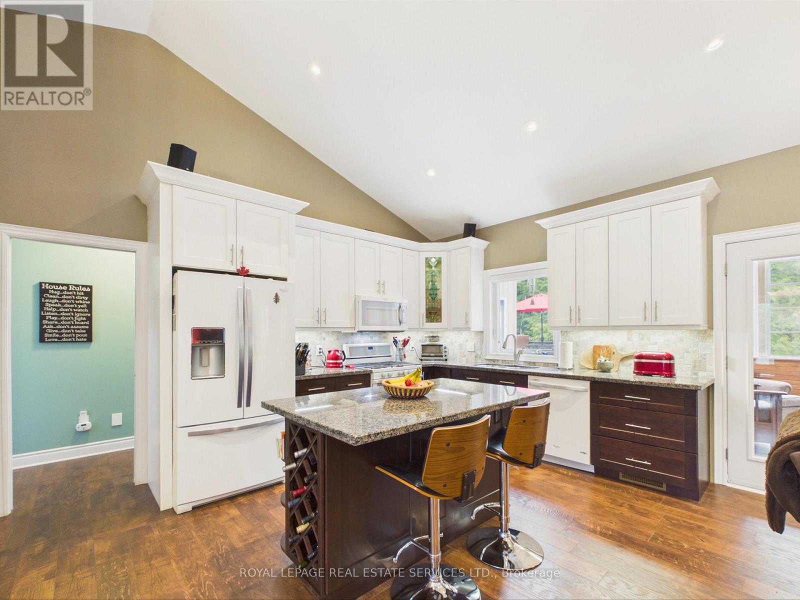 1045 Tower Crescent, Gravenhurst, Ontario  P0E 1G0 - Photo 6 - X13186146