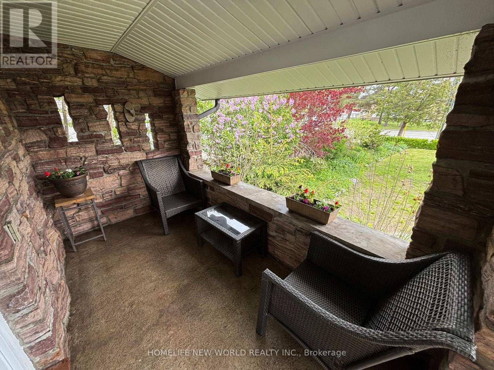 162 Morningside Avenue, Toronto, Ontario  M1E 3C9 - Photo 3 - E13168146