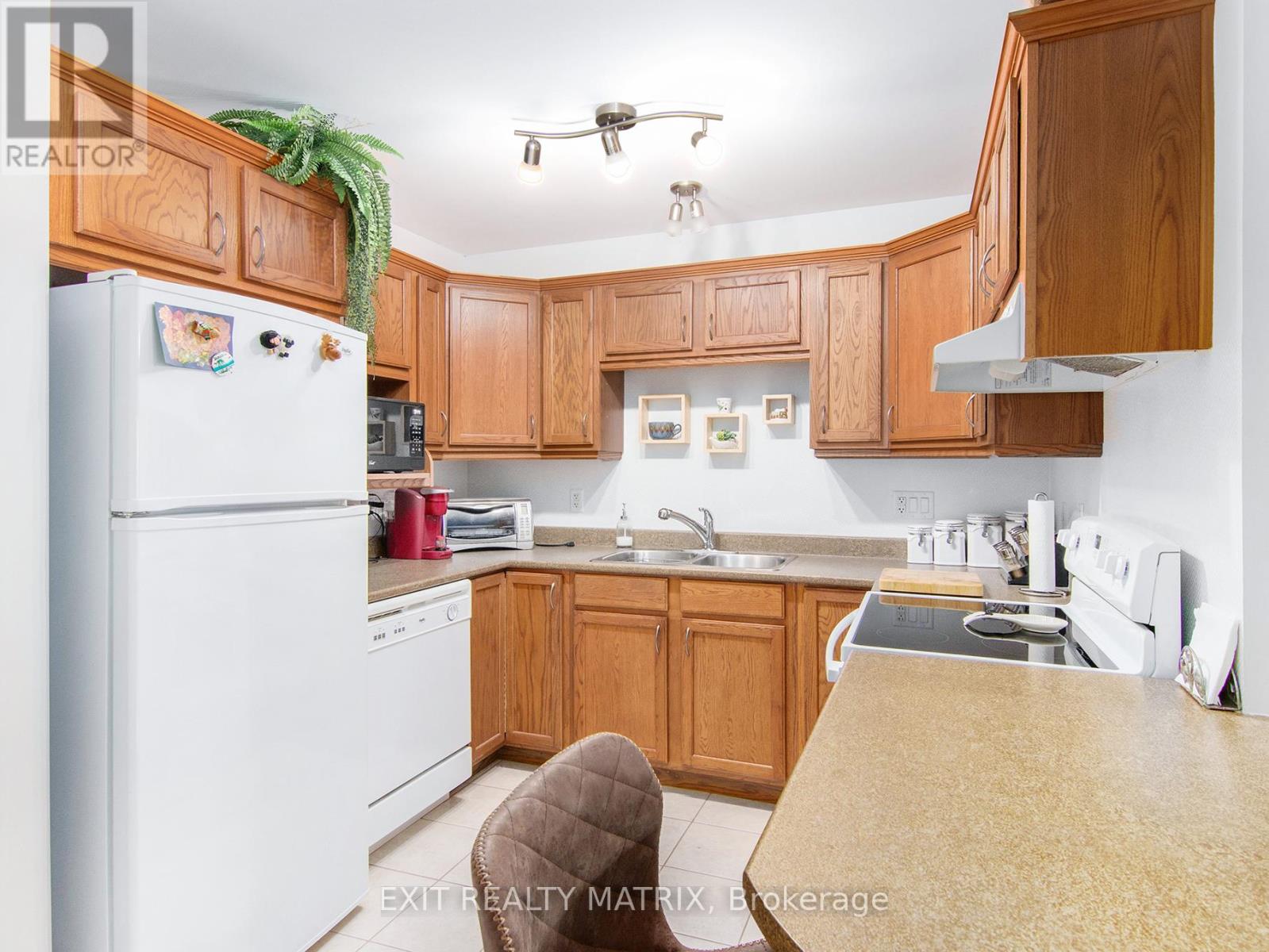 8 - 92 Lapointe Street, Russell, Ontario  K0A 1W0 - Photo 7 - X13170350