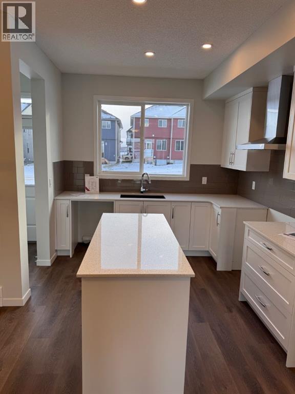 17 Setonvista Gate SE, Calgary, Alberta  T3M 4A3 - Photo 7 - A2241484