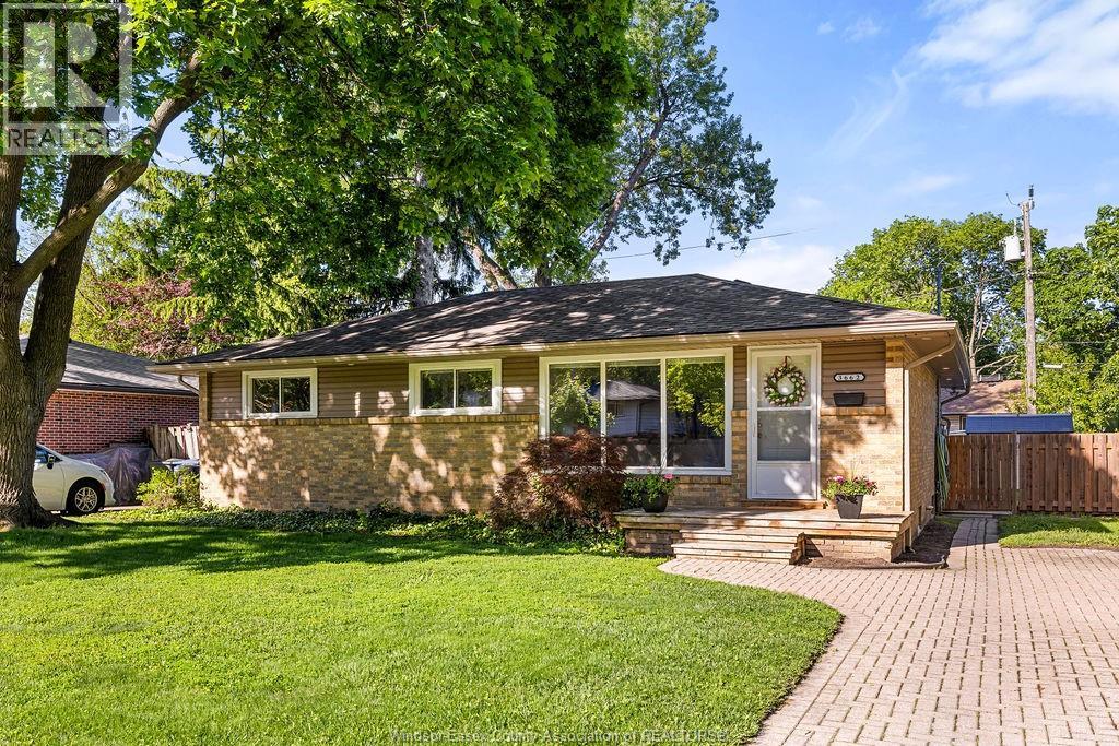 3662 ASKIN AVENUE, Windsor, Ontario